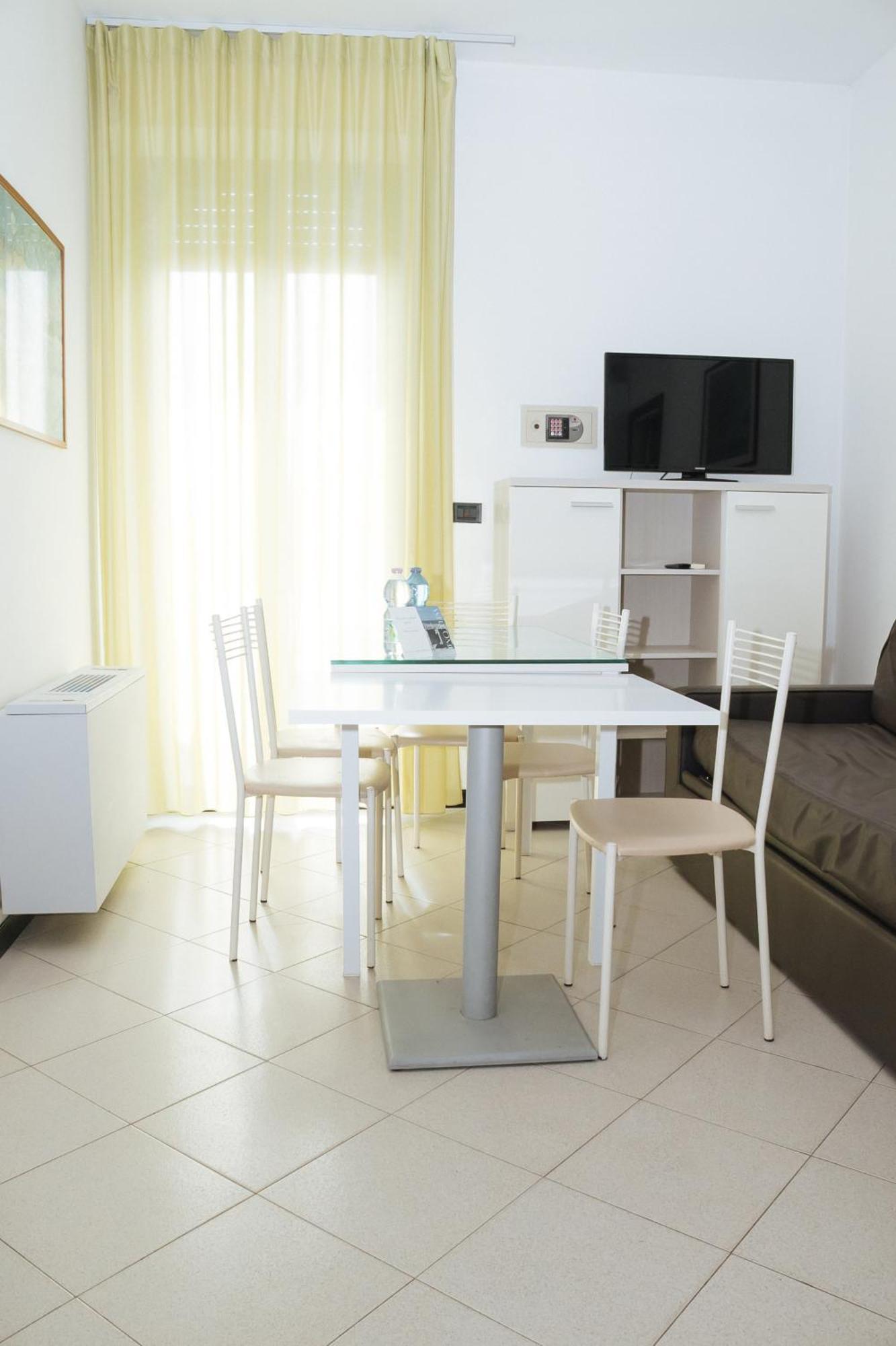 Gabbiano Apartments Rimini Exterior foto